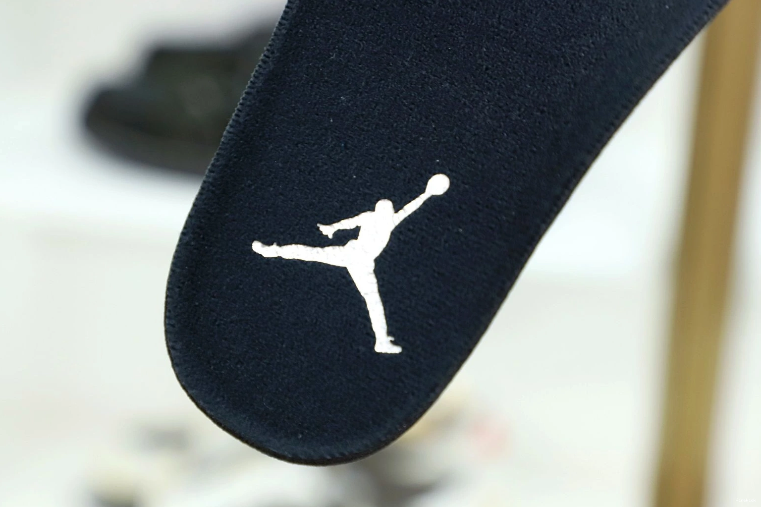 JORDAN CHROME 6 AIR 1211